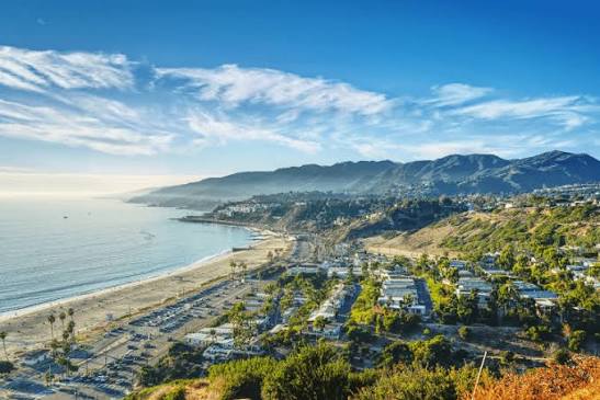 Malibu vs Pacific Palisades