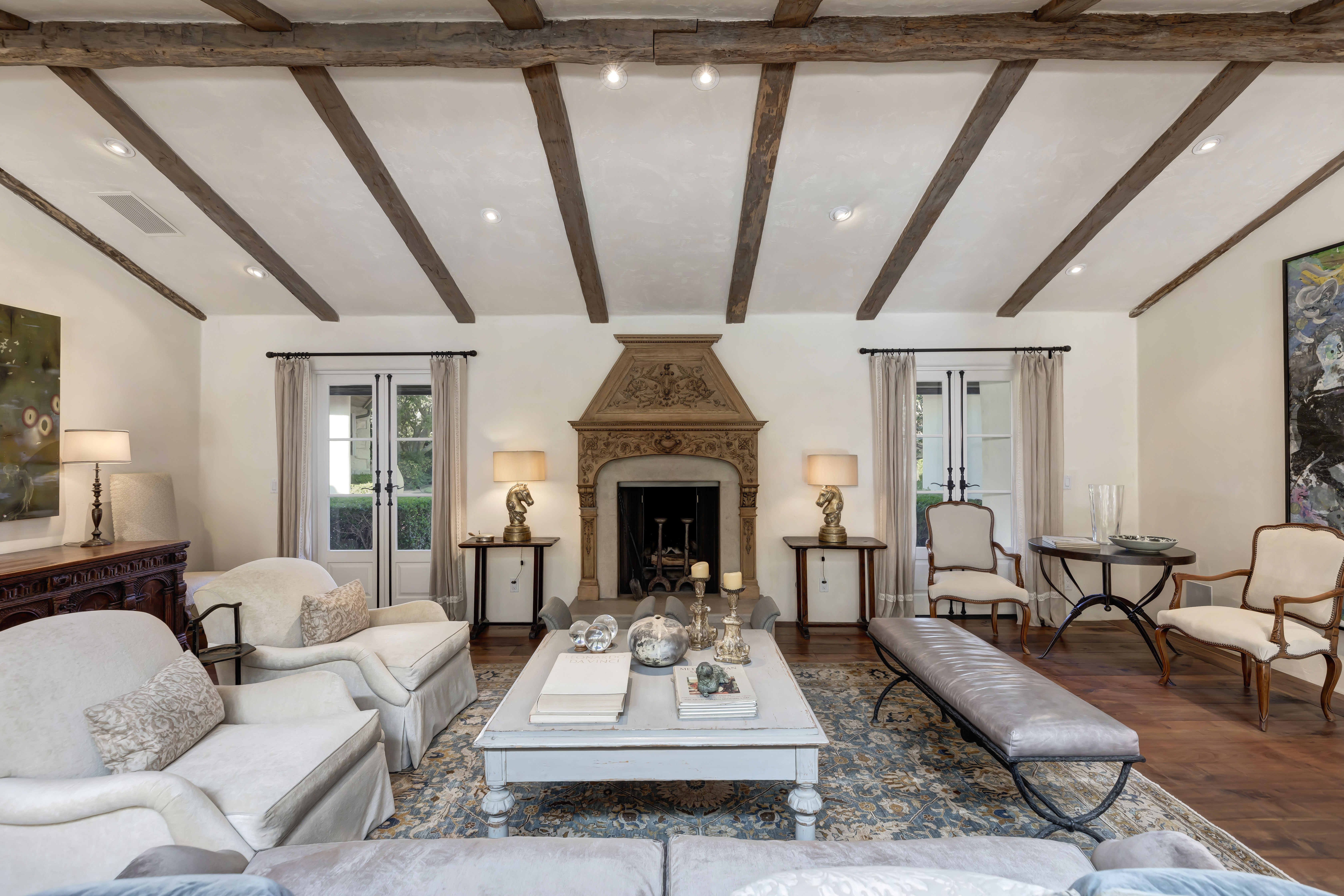 Scenic view of Pacific Palisades luxury homes overlooking the Pacific Ocean