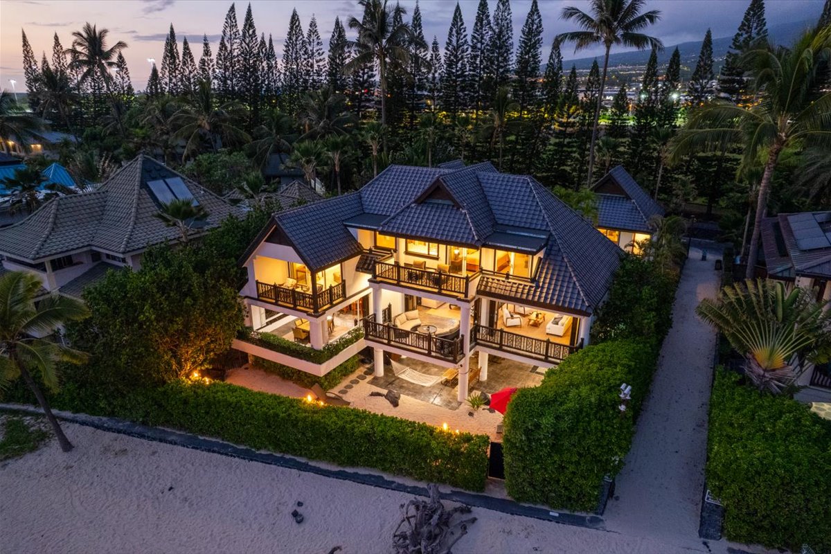 STVR resort zone, Kailua Kona, KE Team listing