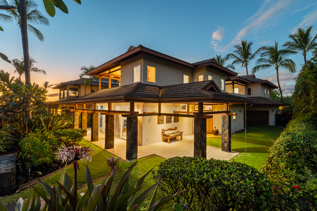 STVR resort zone, Kailua Kona, KE Team listing